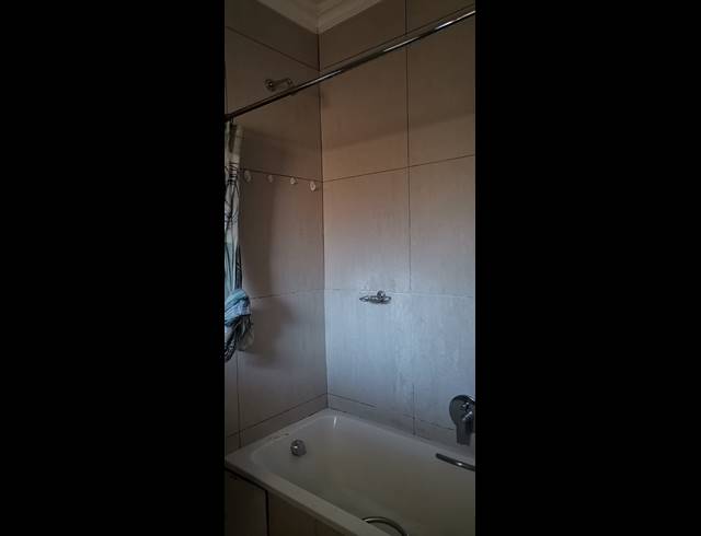 2 BEDROOM APARTMENT RENTED IN TOWNSEND ESTATE